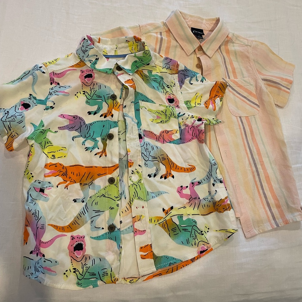 Set of 3T button up shirts